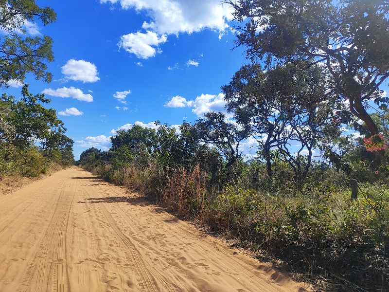 Imagem de LINDO LOTE NO KM12