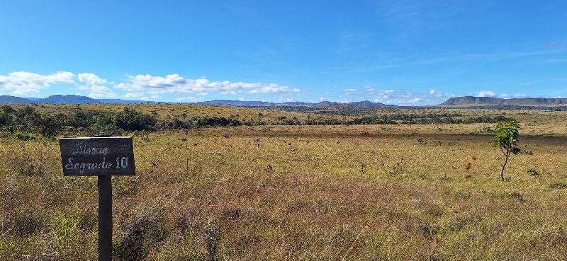 Imagem de LINDA GLEBA DE 4 HECTARES -  VISTA PARA O MORRO DA BALEIA E CACHOEIRA PRIVATIVA