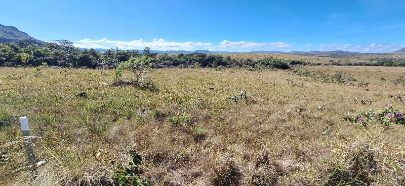 Imagem de LINDA GLEBA DE 4 HECTARES -  VISTA PARA O MORRO DA BALEIA E CACHOEIRA PRIVATIVA