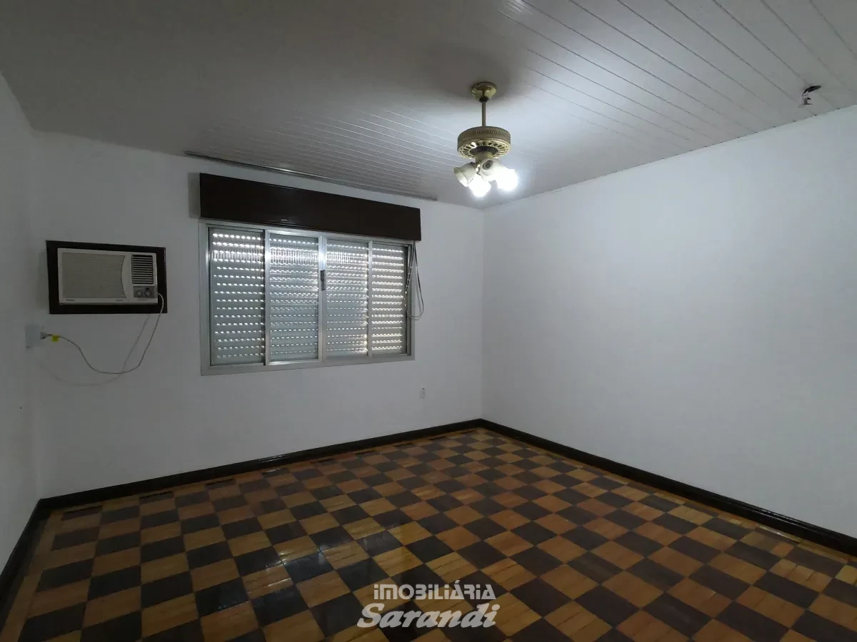 Imagem de Casa de alvenaria três dormitórios bairro sarandi Porto Alegre