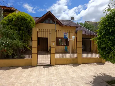 Imagem de Casa alvenaria três dormitórios bairro sarandi Porto Alegre