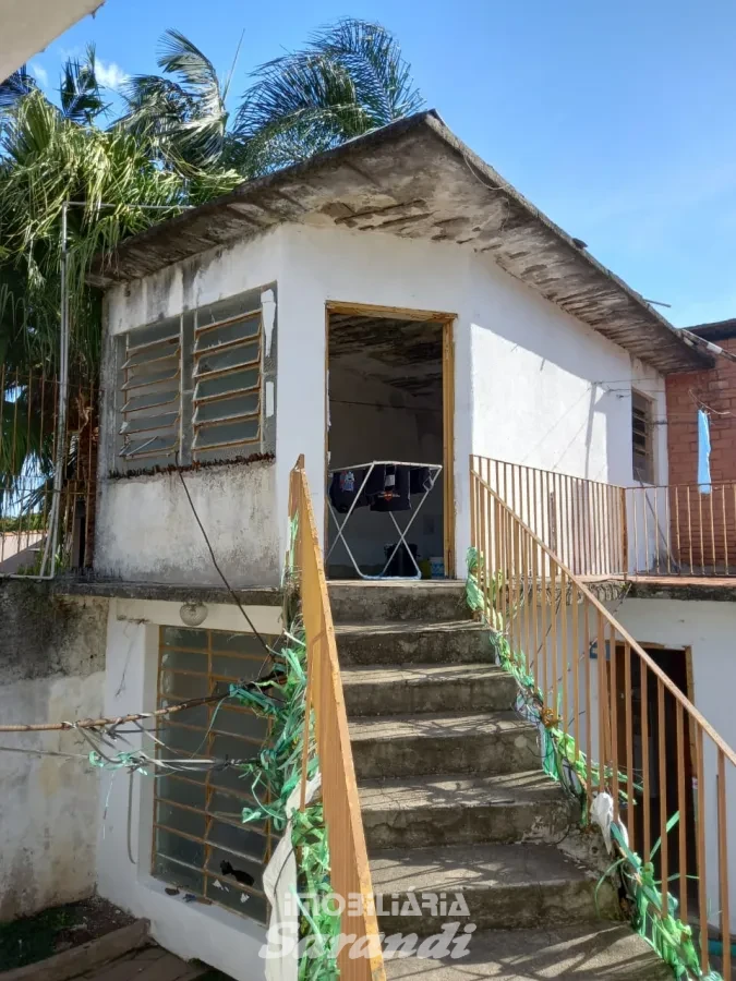 Imagem de Casa de alvenaria três dormitórios bairro barão do Chay Porto Alegre