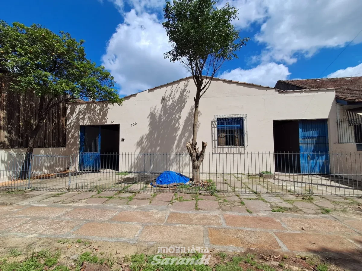 Imagem de Sala e cozinha conjugada, banheiro, área de serviço,