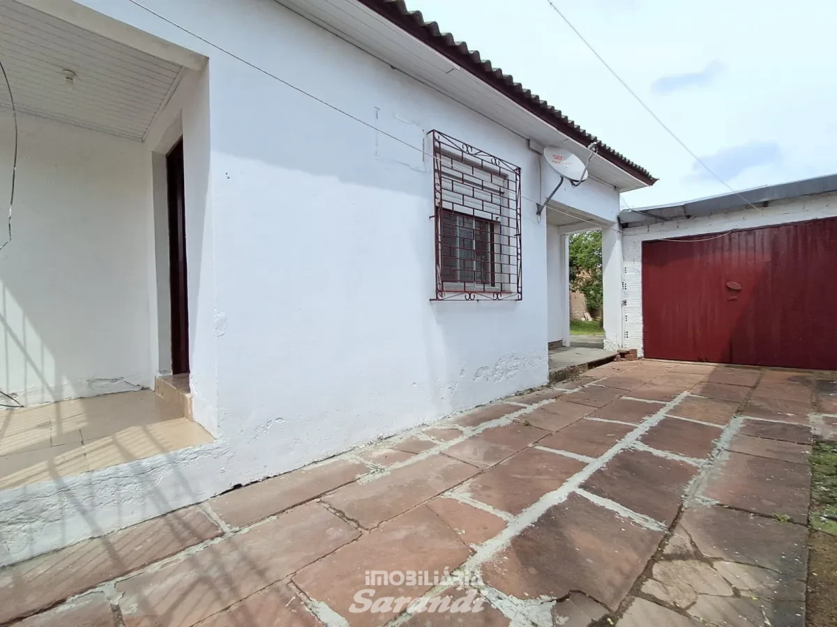 Imagem de Casa com dois dormitórios no bairro Sarandi