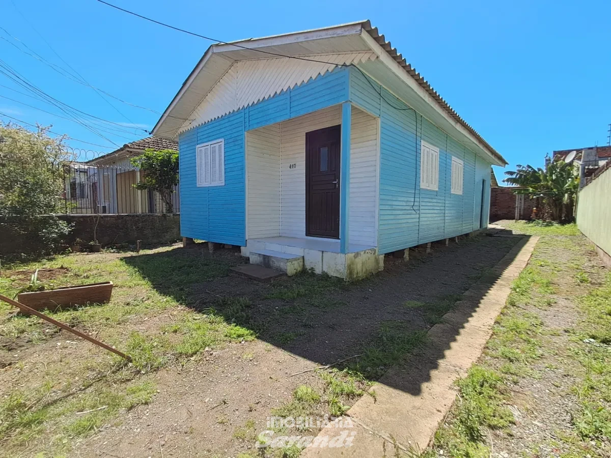 Imagem de Imóvel com duas casas no patio no bairro Sarandi