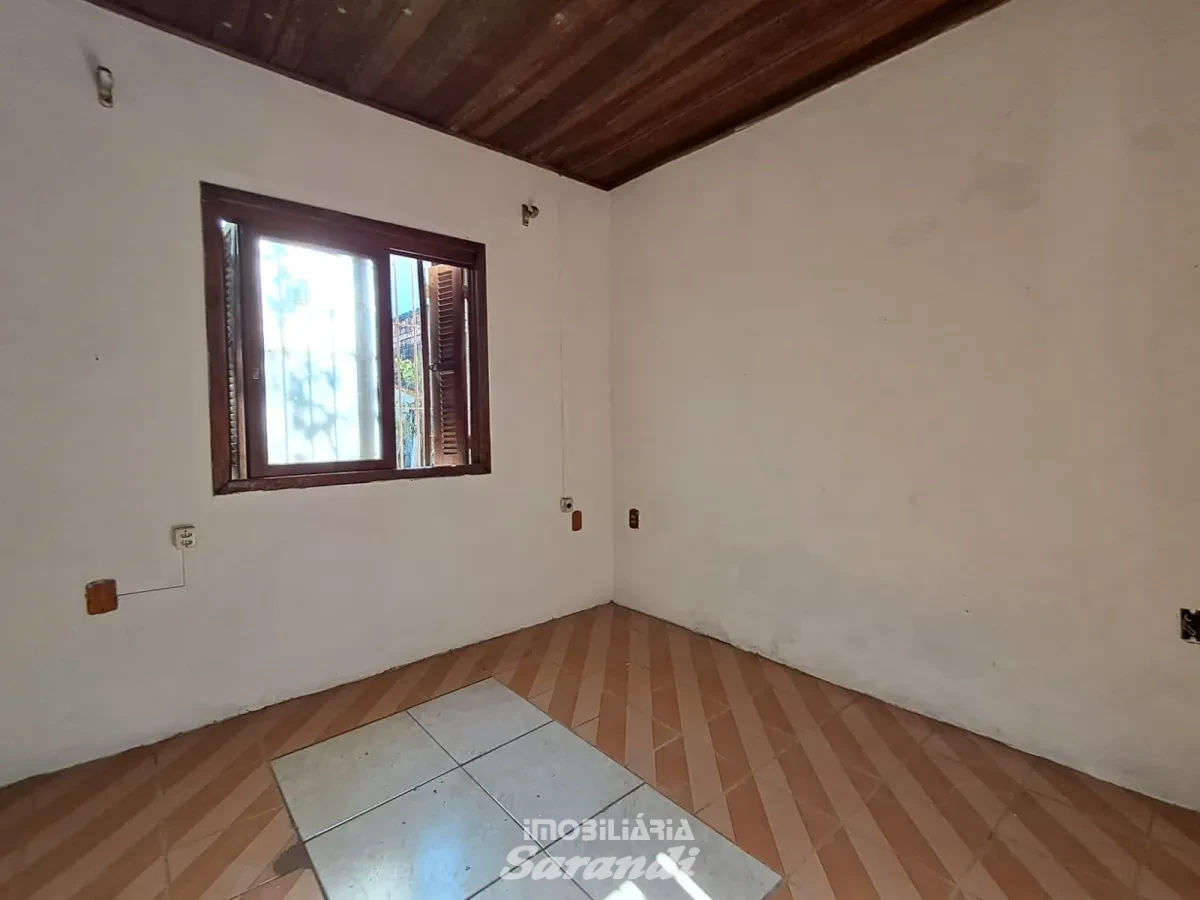 Imagem de Sala e cozinha conjugada, banheiro, área de serviço,