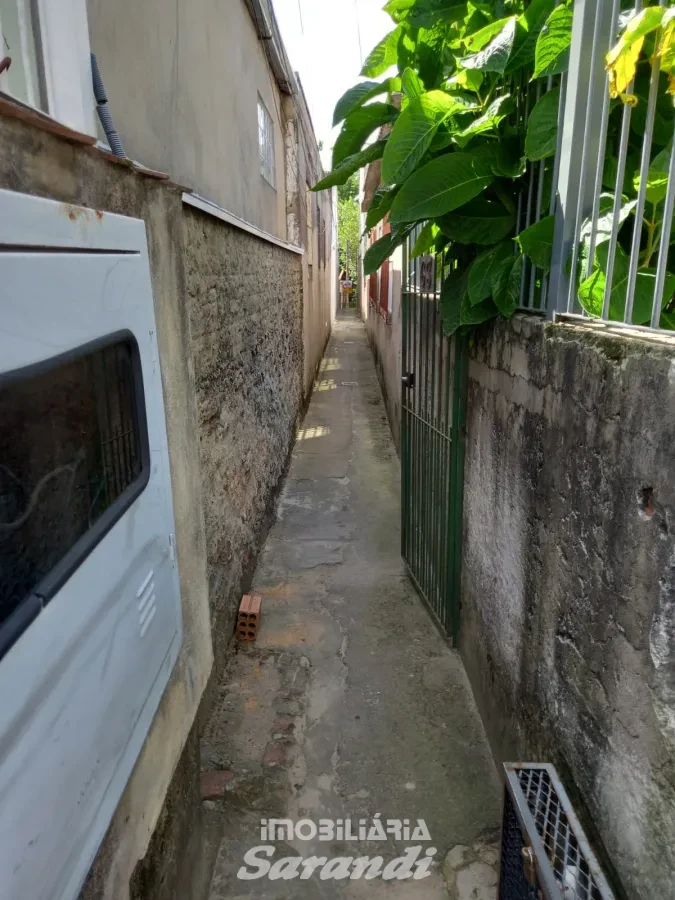 Imagem de Duas casas no terreno bairro sarandi Porto Alegre