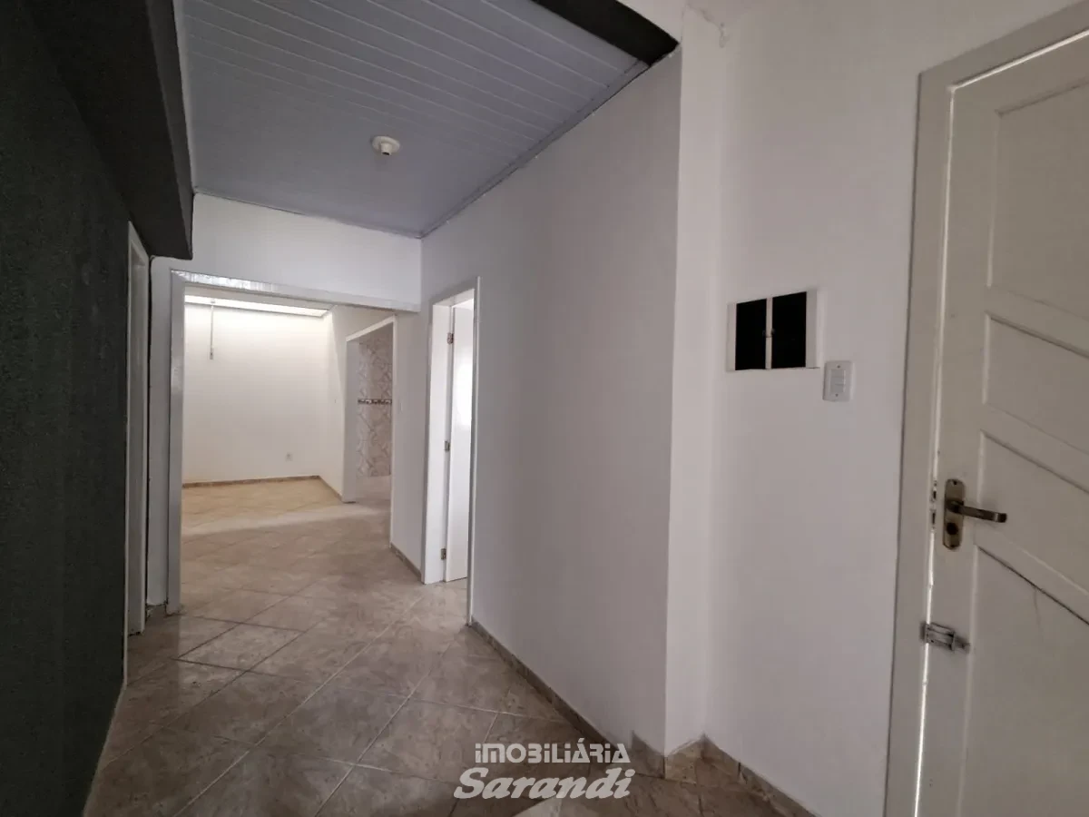 Imagem de Casa de 3 dormitorios no bairro Sarandi