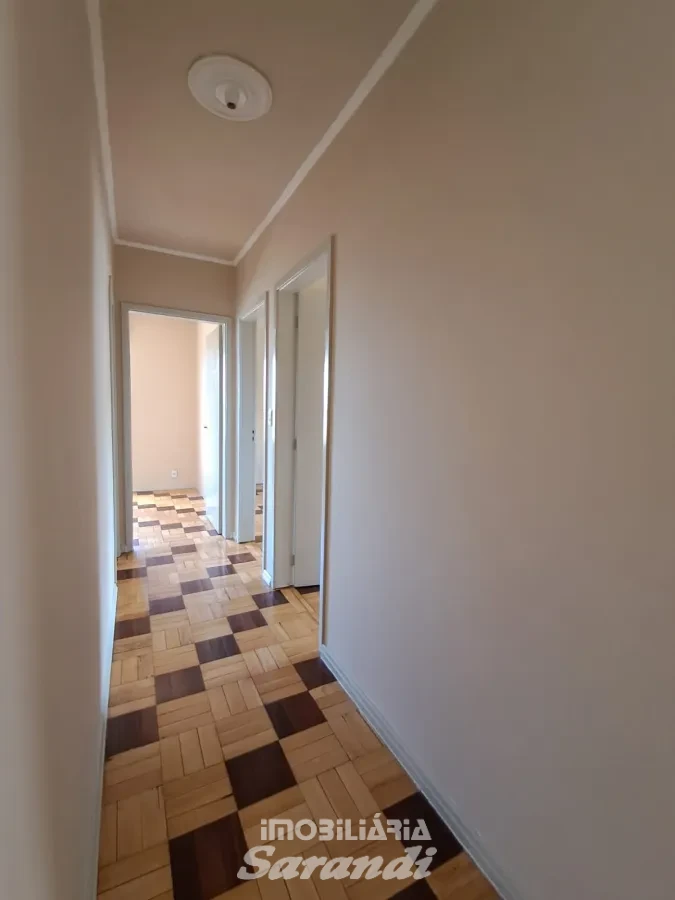 Imagem de Apartamento amplo de três dormitórios