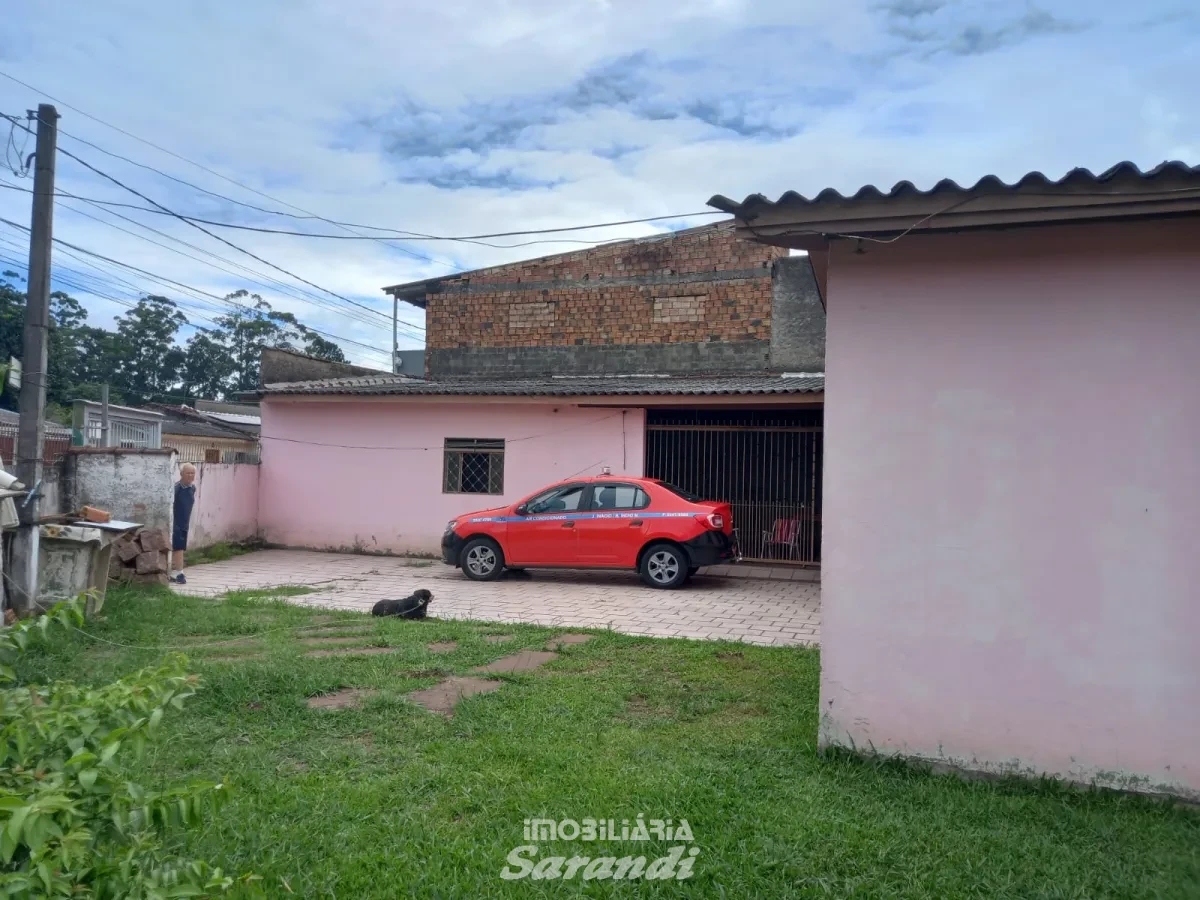 Imagem de Casa de Alvenaria três dormitórios bairro Rubem berta Porto Alegre