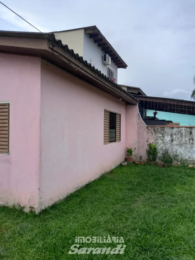 Imagem de Casa de Alvenaria três dormitórios bairro Rubem berta Porto Alegre