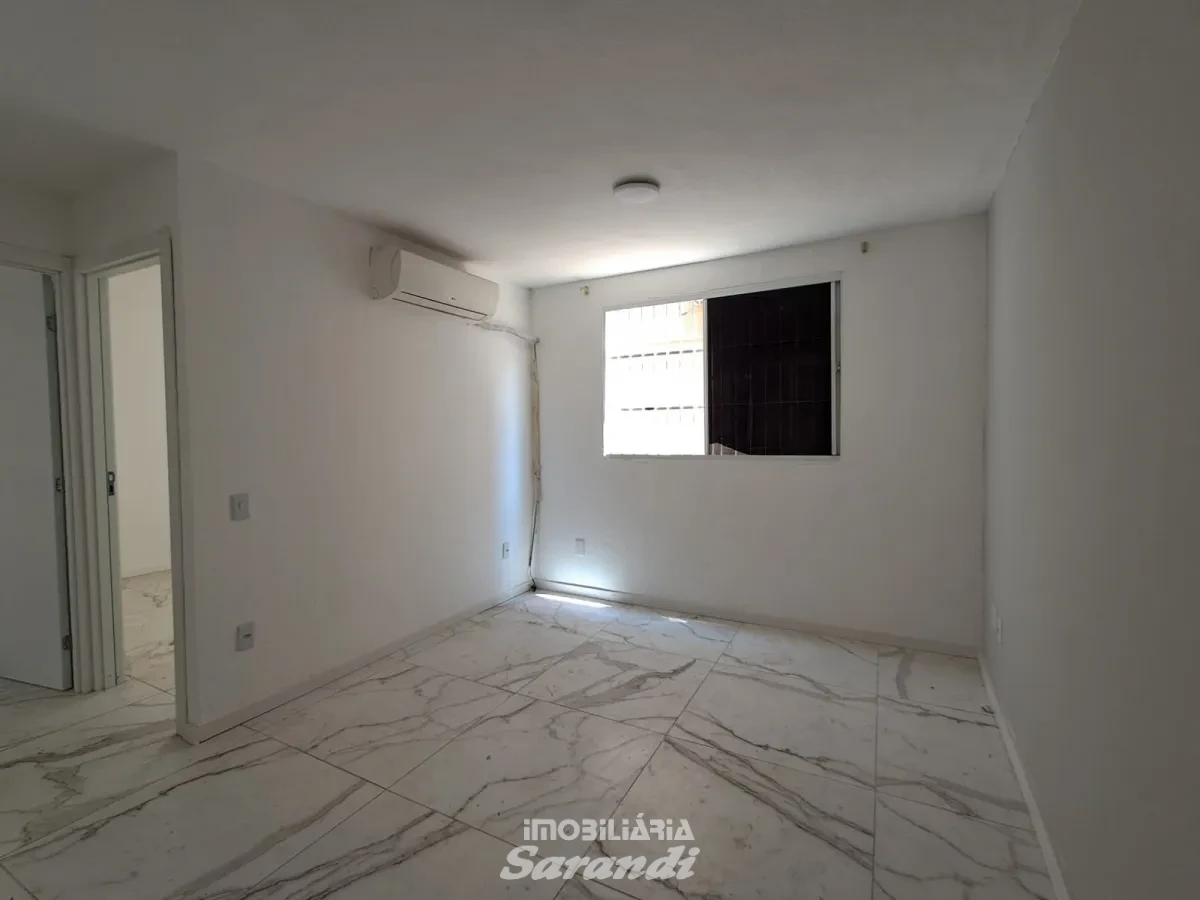 Imagem de Apartamento térreo de 2 dormitórios no bairro Sarandi com vaga