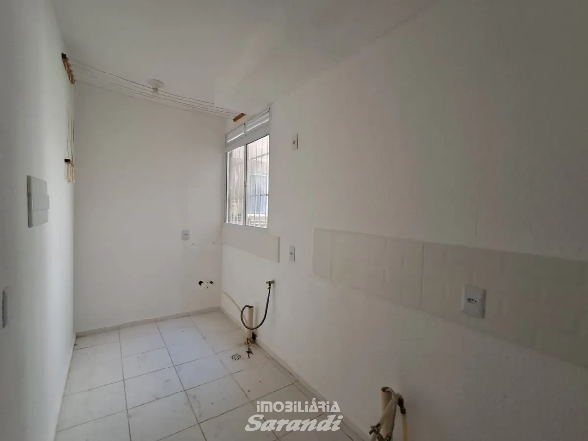 Imagem de Apartamento térreo de 2 dormitórios no bairro Sarandi com vaga