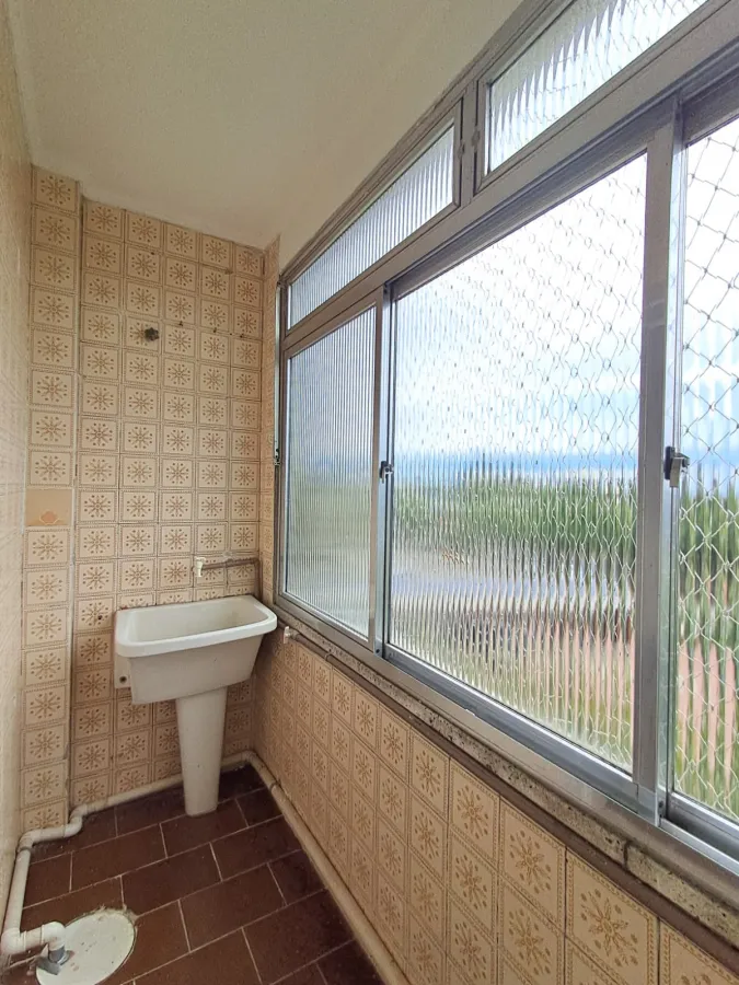 Imagem de Apartamento de fundos 2 dormitórios no bairro Sarandi