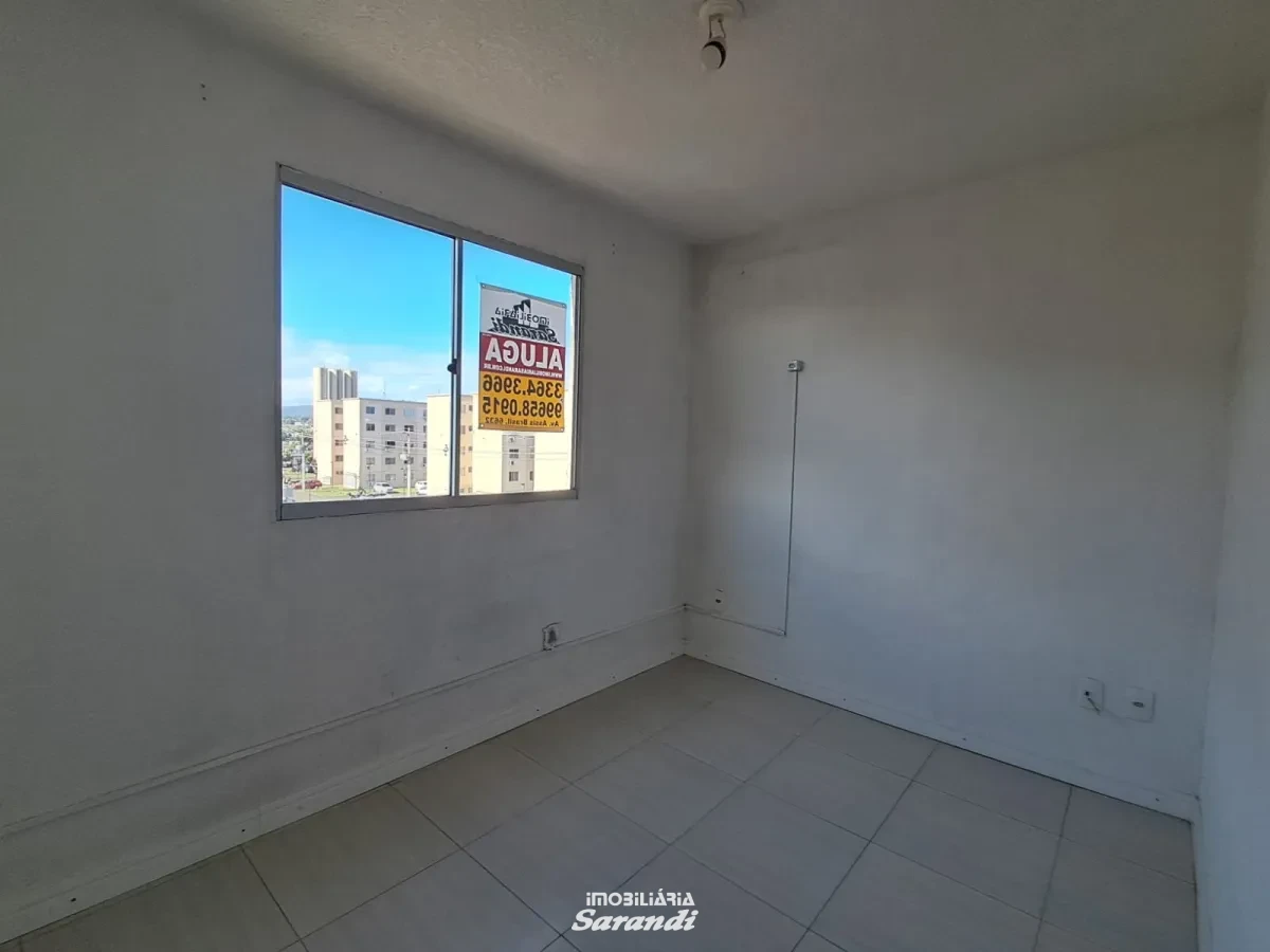 Imagem de Apartamento no 4° ANDAR de 2 dormitórios no bairro Sarandi com vaga