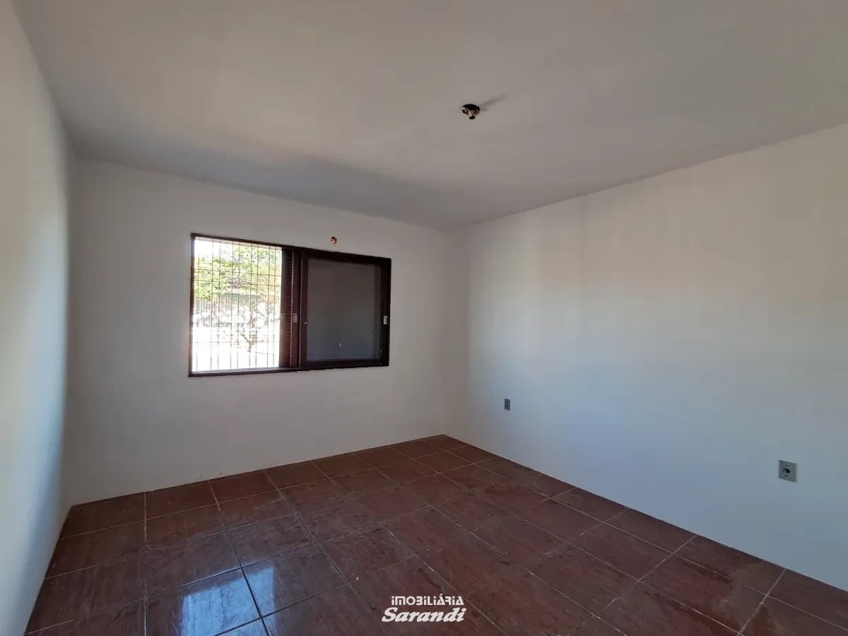 Imagem de Casa de Alvenaria três dormitórios bairro sarandi Porto Alegre