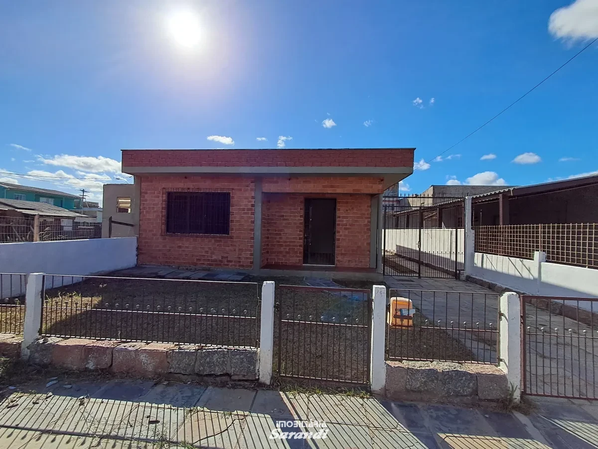 Imagem de Casa de Alvenaria três dormitórios bairro sarandi Porto Alegre