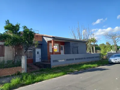 Imagem de Casa de alvenaria dois dormitórios bairro sarandi Porto Alegre