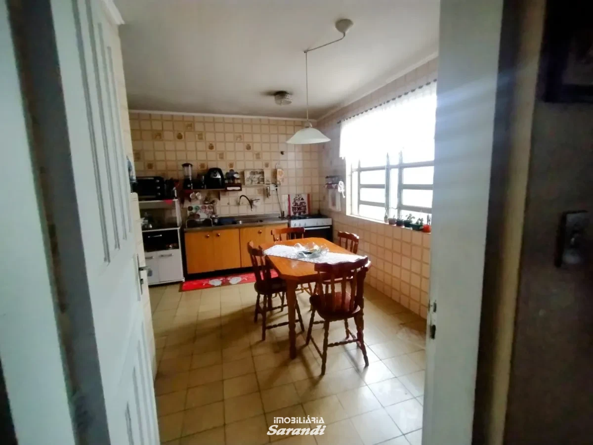 Imagem de Sobrado de alvenaria Três dormitórios, anexo nos fundos com dois dormitórios bairro sarandi Porto Alegre