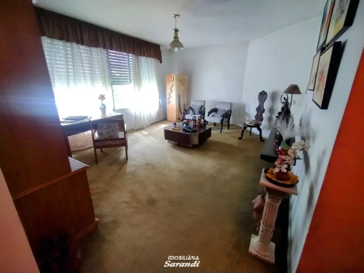 Imagem de Sobrado de alvenaria Três dormitórios, anexo nos fundos com dois dormitórios bairro sarandi Porto Alegre