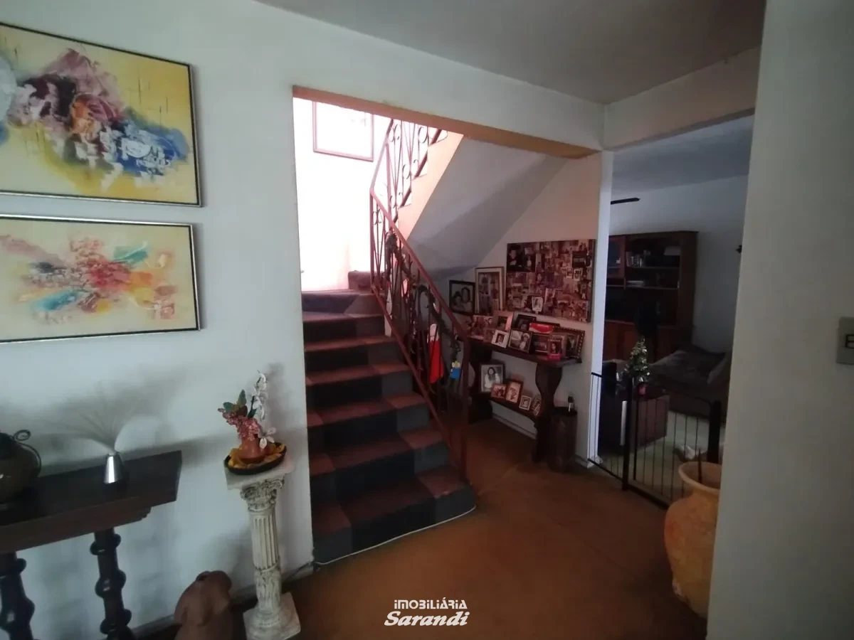 Imagem de Sobrado de alvenaria Três dormitórios, anexo nos fundos com dois dormitórios bairro sarandi Porto Alegre