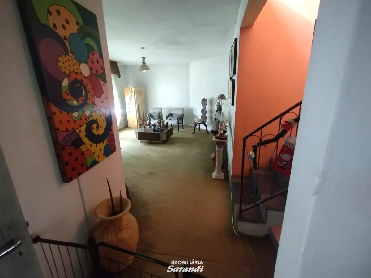 Imagem de Sobrado de alvenaria Três dormitórios, anexo nos fundos com dois dormitórios bairro sarandi Porto Alegre