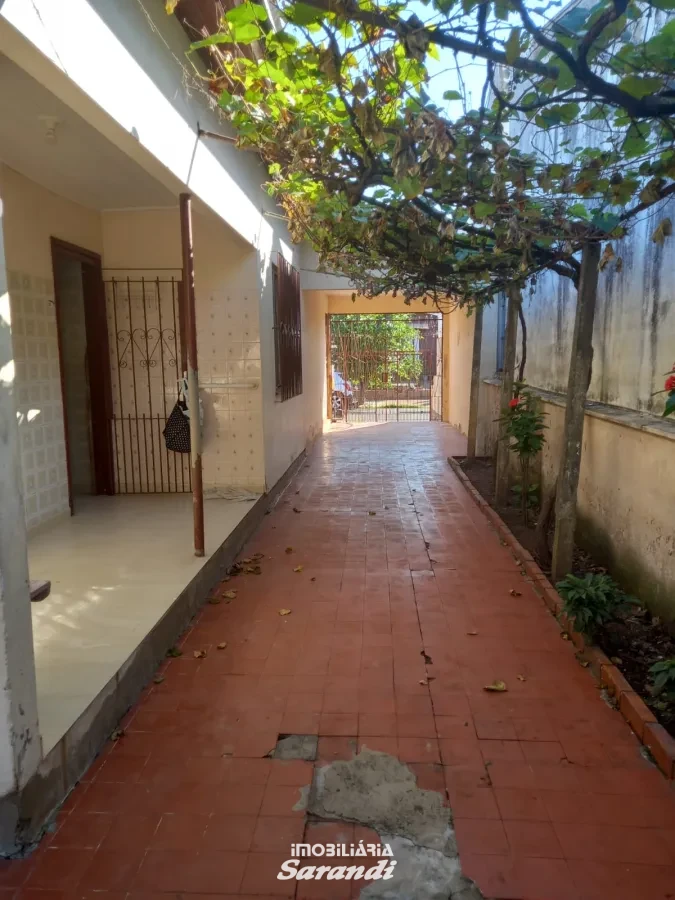 Imagem de Casa de alvenaria três dormitórios bairro sarandi Porto Alegre