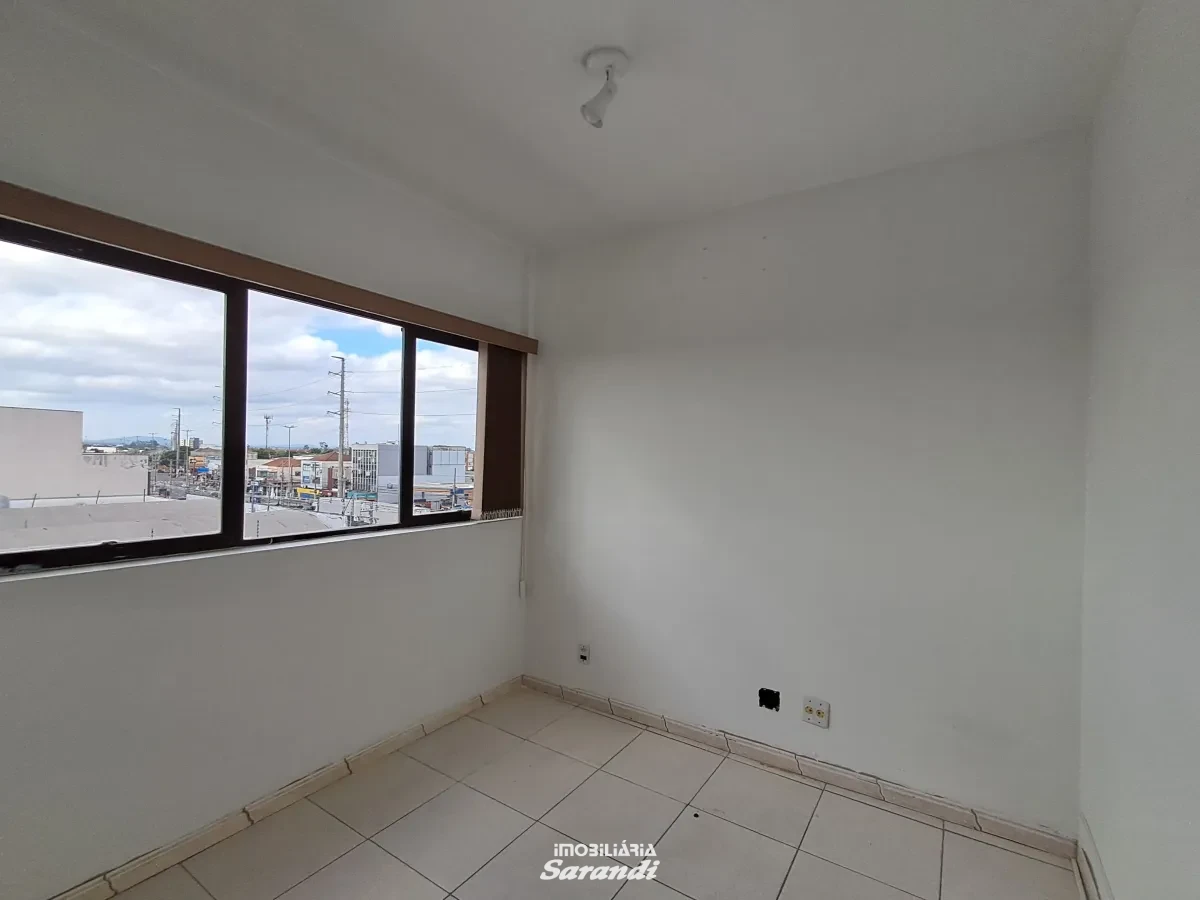 Imagem de Sala em excelente localização no bairro Sarandi, em Porto Alegre