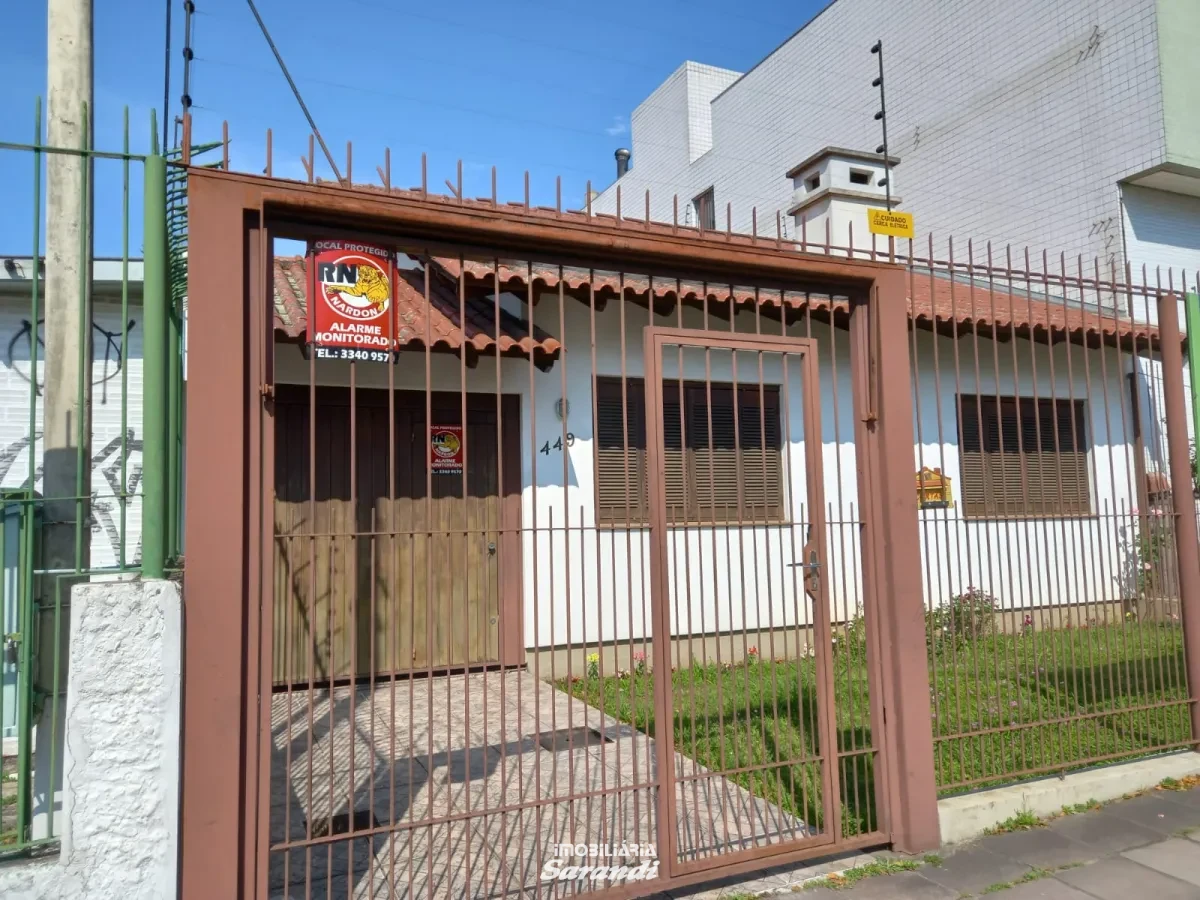Imagem de Casa Alvenaria com três dormitórios bairro sarandi Porto Alegre