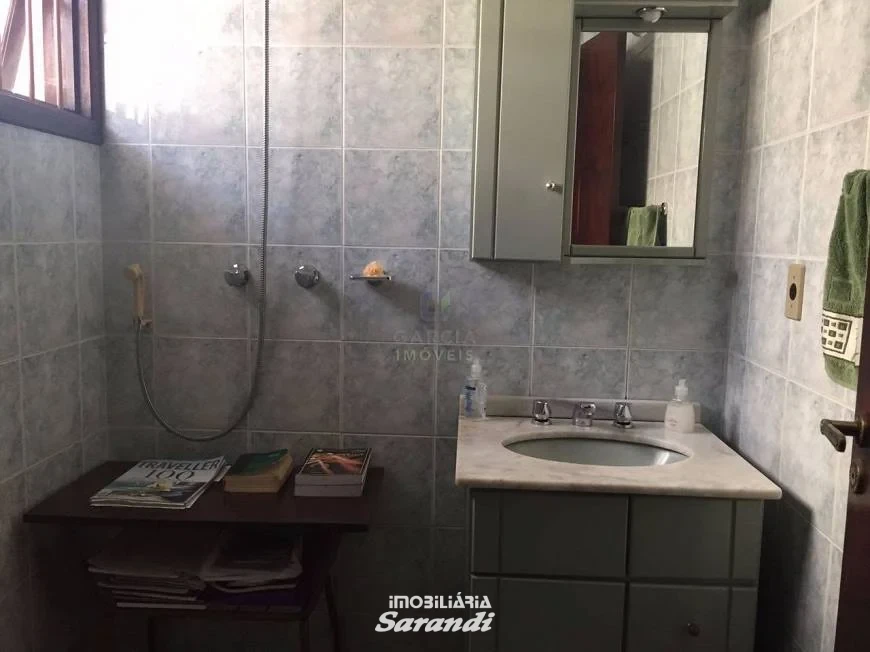 Imagem de Casa Alvenaria com três dormitórios bairro sarandi Porto Alegre