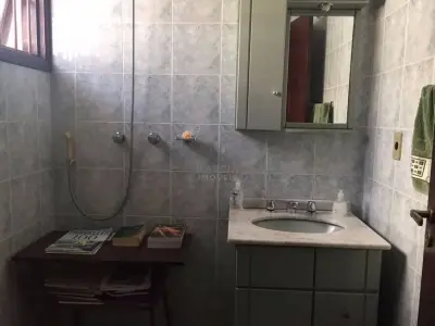 Imagem de Casa Alvenaria com três dormitórios bairro sarandi Porto Alegre