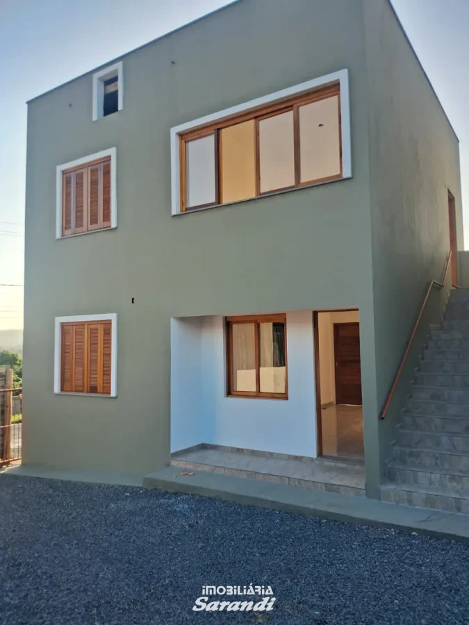 Imagem de Prédio com quatro apartamentos, sendo dois térreos e dois primeiro andar dois dormitórios