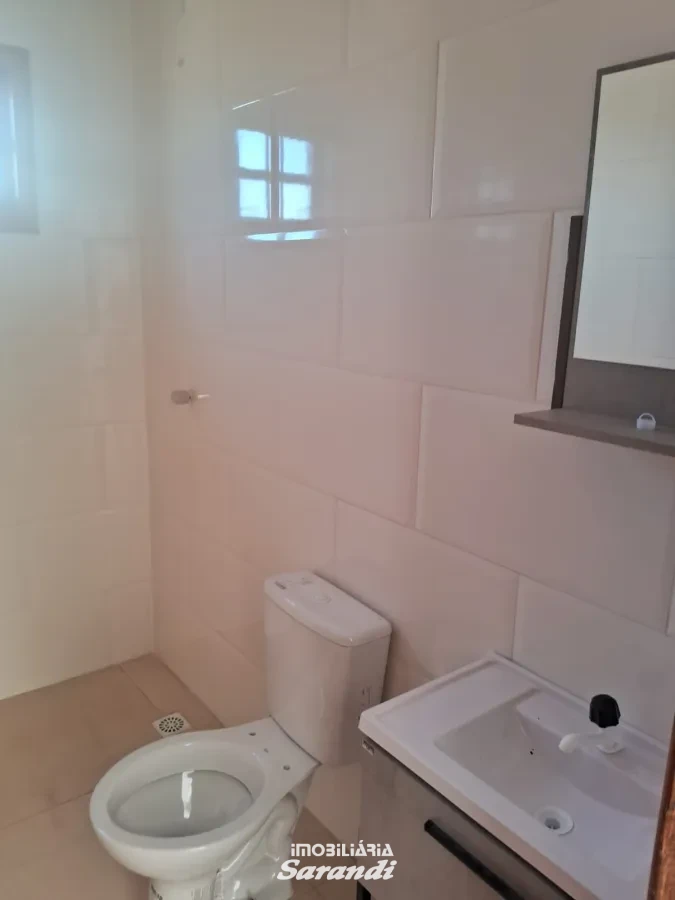 Imagem de Prédio com quatro apartamentos, sendo dois térreos e dois primeiro andar dois dormitórios