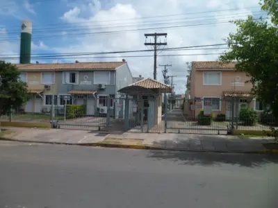 Imagem de Casa em condominio Fechado três dormitórios bairro sarandi Porto Alegre