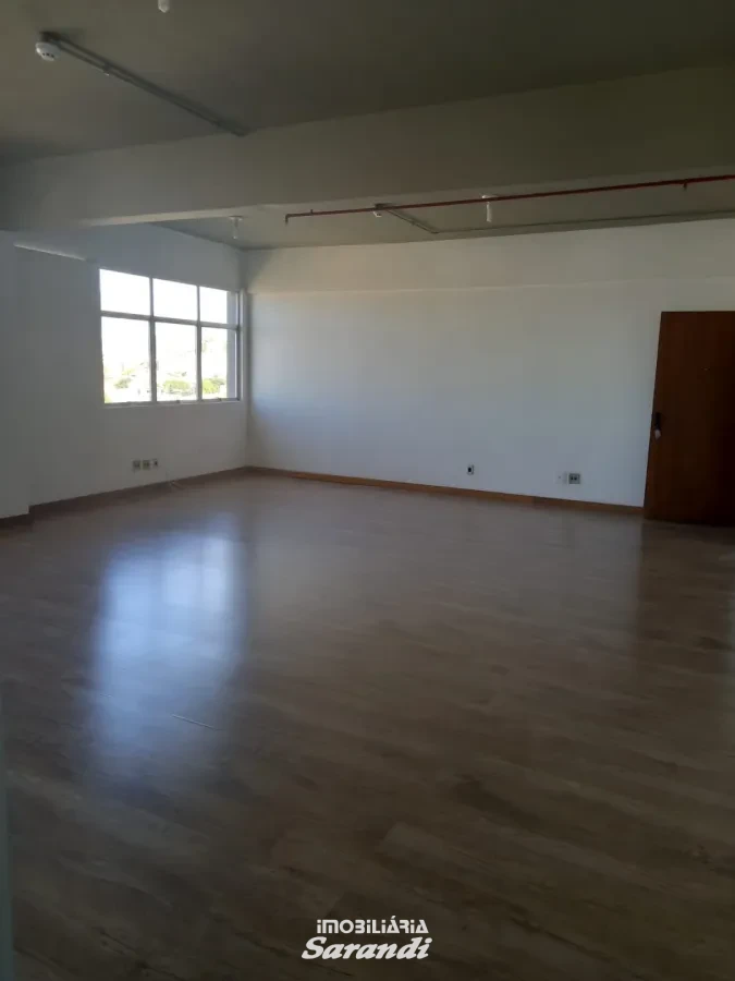 Imagem de Ótima sala comercial com área de privativa de 48,,31m² reformada