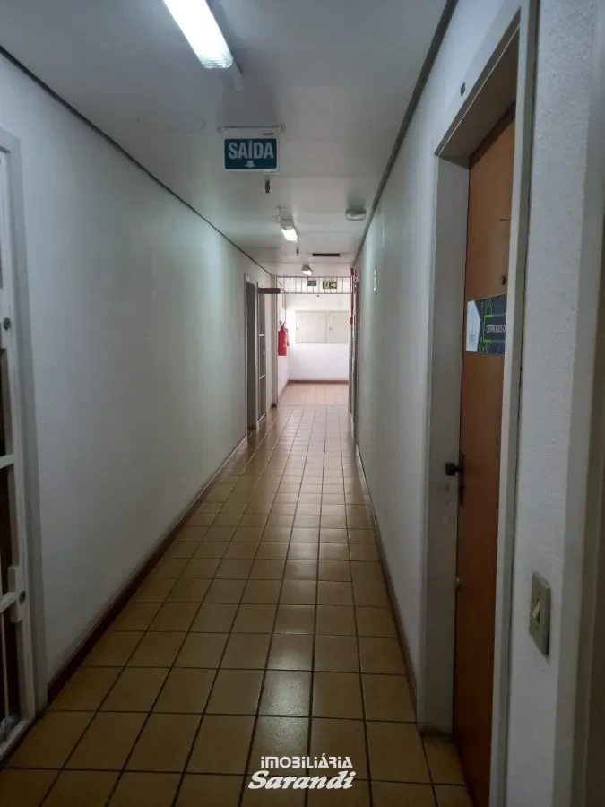 Imagem de Ótima sala comercial com área de privativa de 48,,31m² reformada