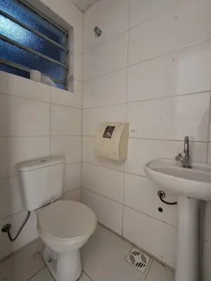 Imagem de  Loja comercial localizada na Assis Brasil aproximadamente 42m²