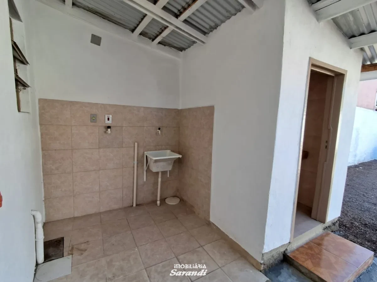 Imagem de Casa em alvenaria no bairro Sarandi