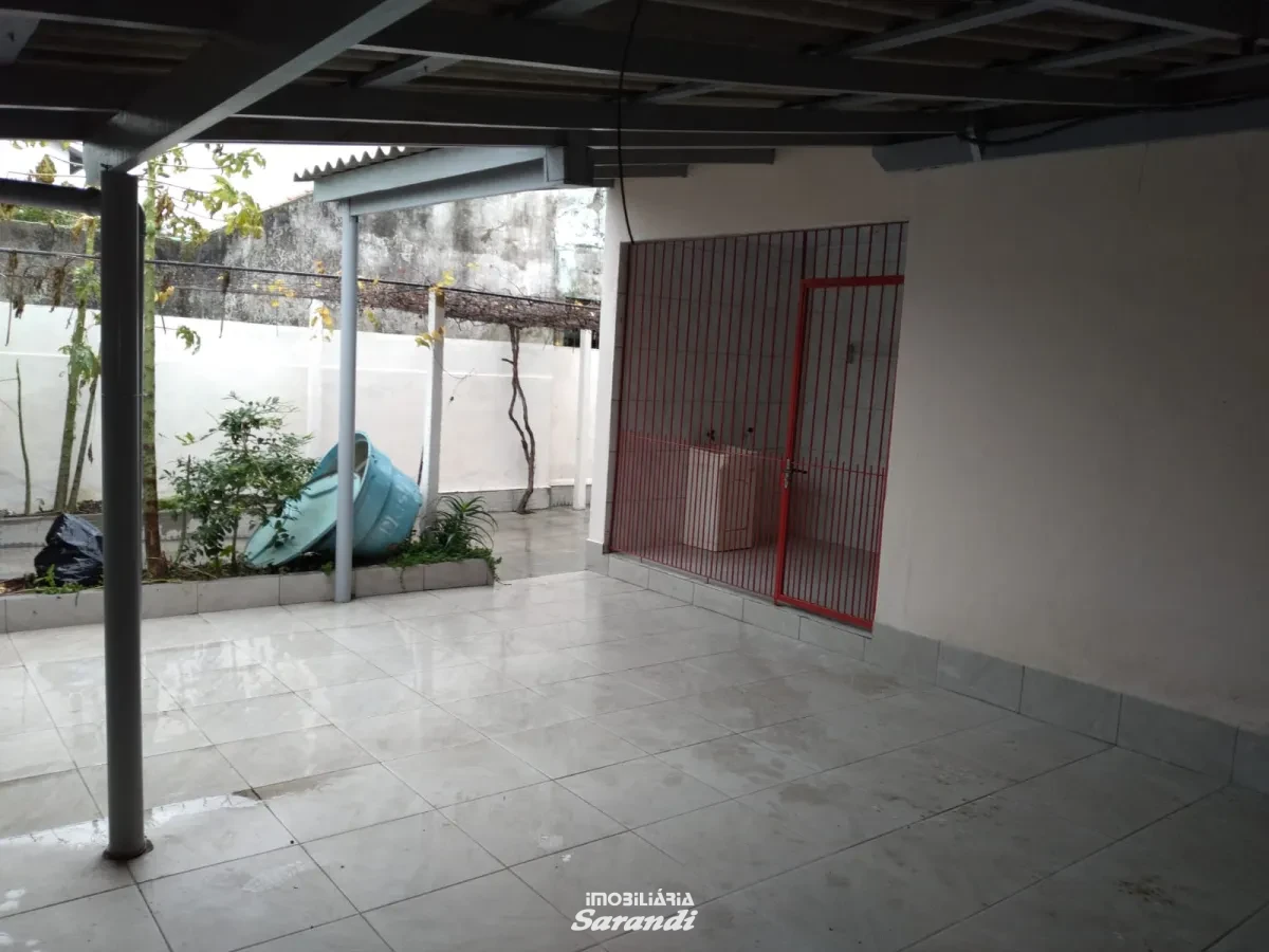 Imagem de Casa de alvenaria três dormitórios e casa fundos dois dormitórios bairro sarandi Porto Alegre