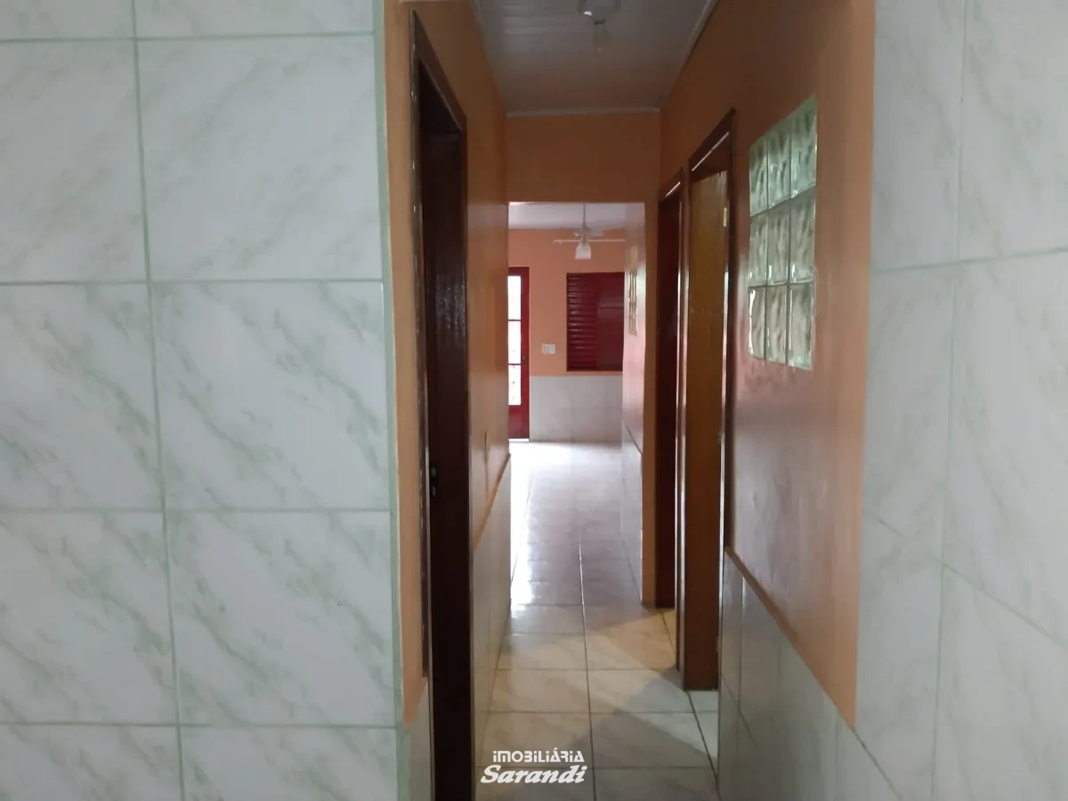 Imagem de Casa de alvenaria três dormitórios e casa fundos dois dormitórios bairro sarandi Porto Alegre