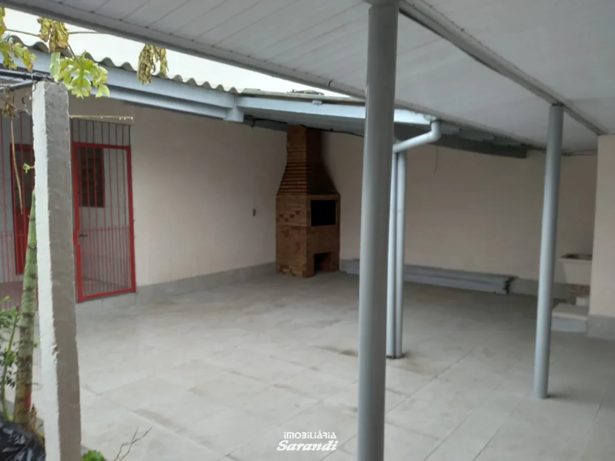 Imagem de Casa de alvenaria três dormitórios e casa fundos dois dormitórios bairro sarandi Porto Alegre