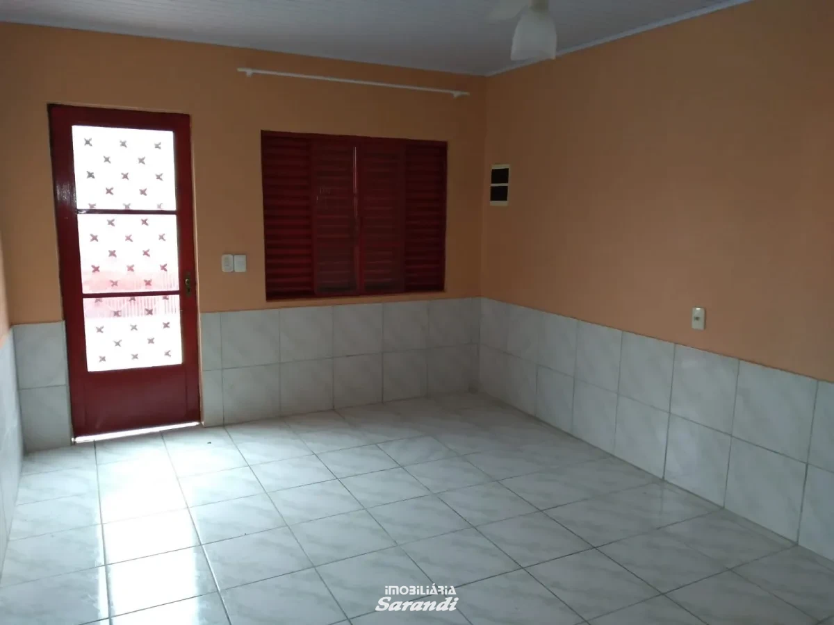 Imagem de Casa de alvenaria três dormitórios e casa fundos dois dormitórios bairro sarandi Porto Alegre