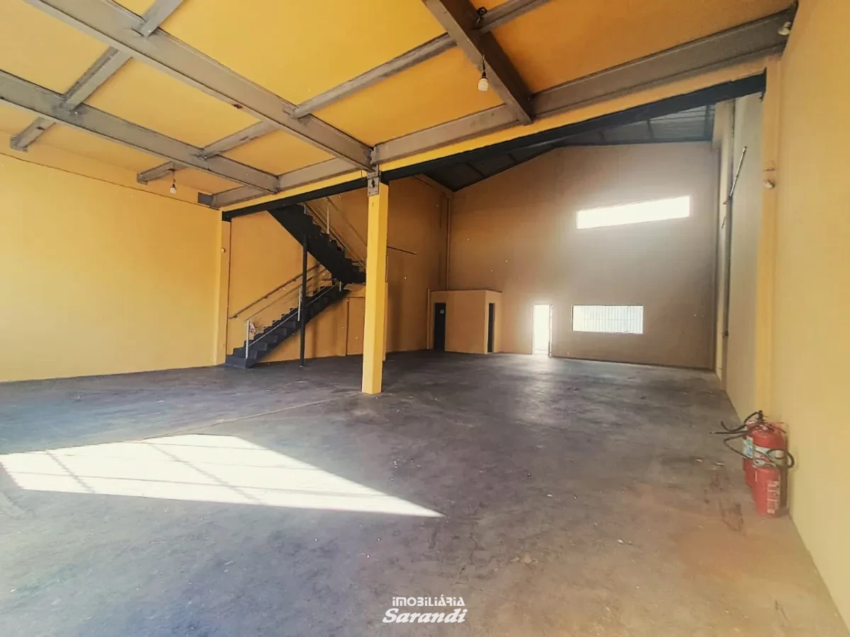 Imagem de Depósito com área aproximada 220m²