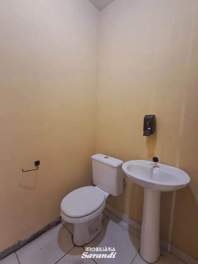 Imagem de Depósito com área aproximada 220m²