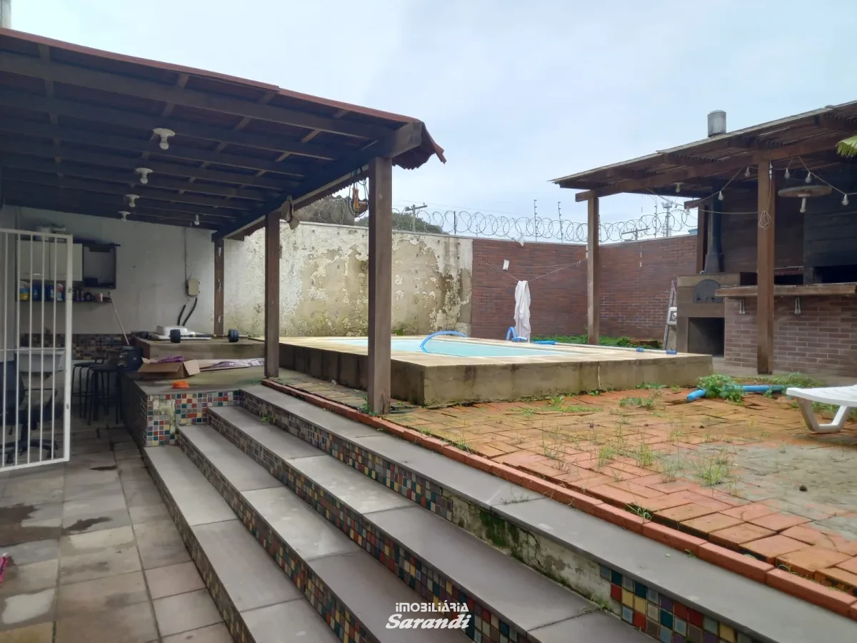 Imagem de Casa de alvenaria de dois pisos bairro sarandi Porto Alegre
