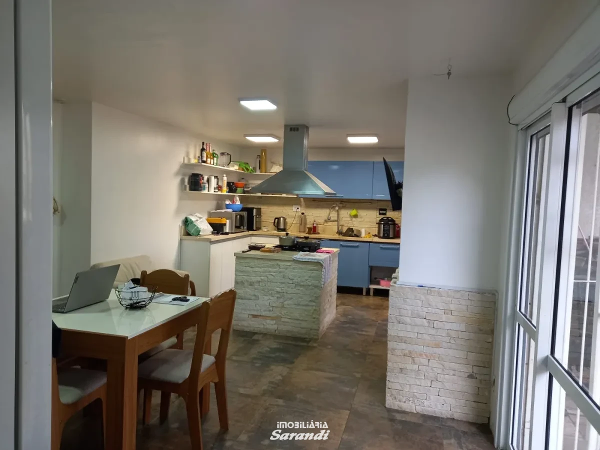 Imagem de Casa de alvenaria de dois pisos bairro sarandi Porto Alegre