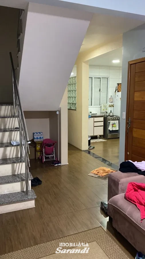 Imagem de Casa alvenaria três pisos bairro  Rubem Berta Porto Alegre