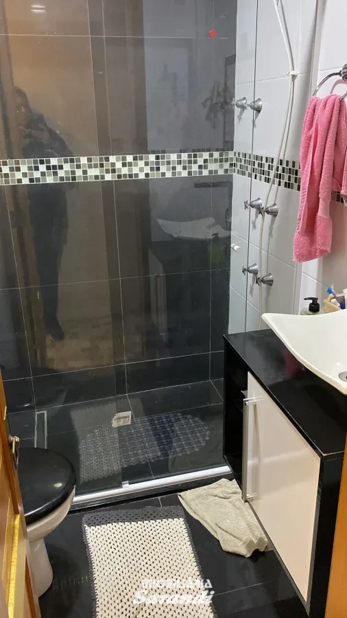 Imagem de Casa alvenaria três pisos bairro  Rubem Berta Porto Alegre