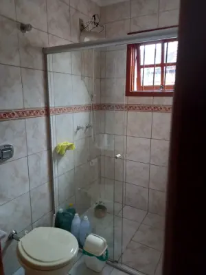 Imagem de Casa de alvenaria de dois pisos dois dormitórios bairro sarandi Porto Alegre