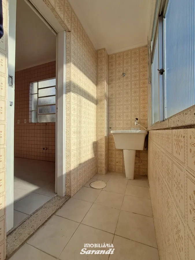 Imagem de Apartamento de fundos na Assis Brasil, com fácil acesso a comércio local e transporte.